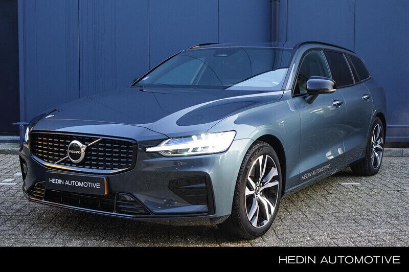 Blauw Gebruikt 2024 Volvo V60 Plus Stationwagen | € 52.995 - Afbeelding 1/4