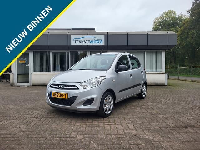 Grijs Gebruikt 2012 Hyundai i10 Hatchback | € 3.250 (Eerlijke prijs) - Afbeelding 1/4