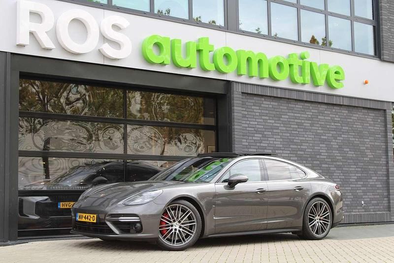 Grijs Gebruikt 2017 Porsche Panamera Hatchback | € 69.950 (Eerlijke prijs) - Afbeelding 1/4