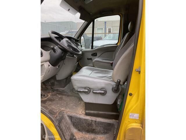 Occasion Opel Movano 136 PK (100 kW) 2006 Geel Van