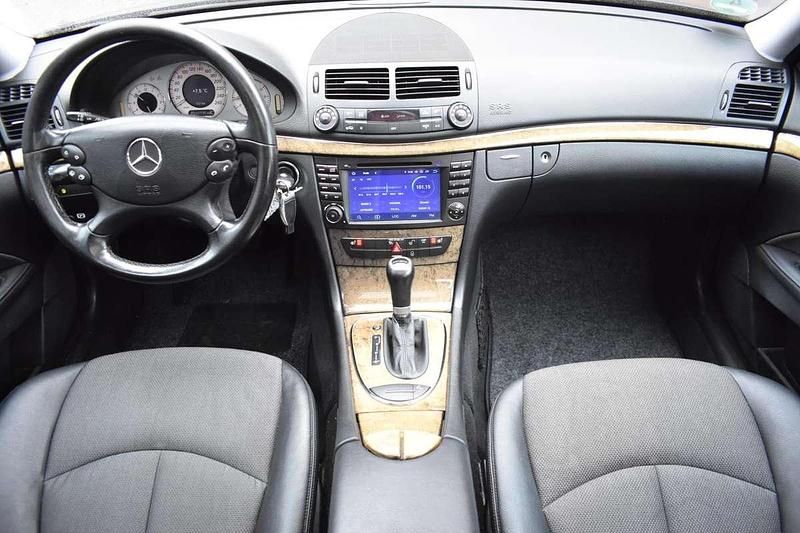 Occasion Mercedes E200 Avantgarde 184 PK (135 kW) 2007 Zwart Stationwagen