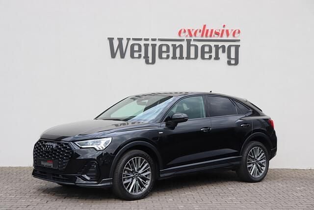 Zwart, metallic lak Gebruikt 2021 Audi Q3 Sportback S-Line SUV | € 36.900 (Super prijs) - Afbeelding 1/4