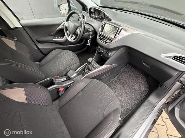 Occasion Peugeot 2008 Active 82 PK (60 kW) 2013 Grijs (metallic) SUV