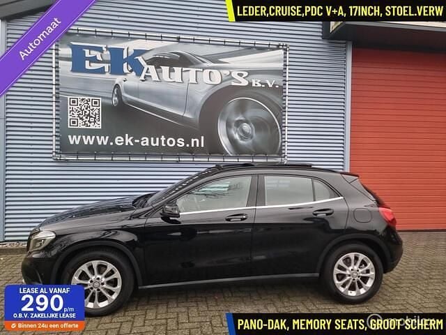Zwart (metallic) Occasion 2016 Mercedes GLA200 Prestige SUV | € 17.945 (Goede deal) - Afbeelding 1/4