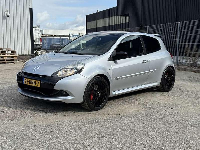 Grijs Gebruikt 2010 Renault Clio R.S. R.S. Hatchback | € 11.750 (Super prijs) - Afbeelding 1/4