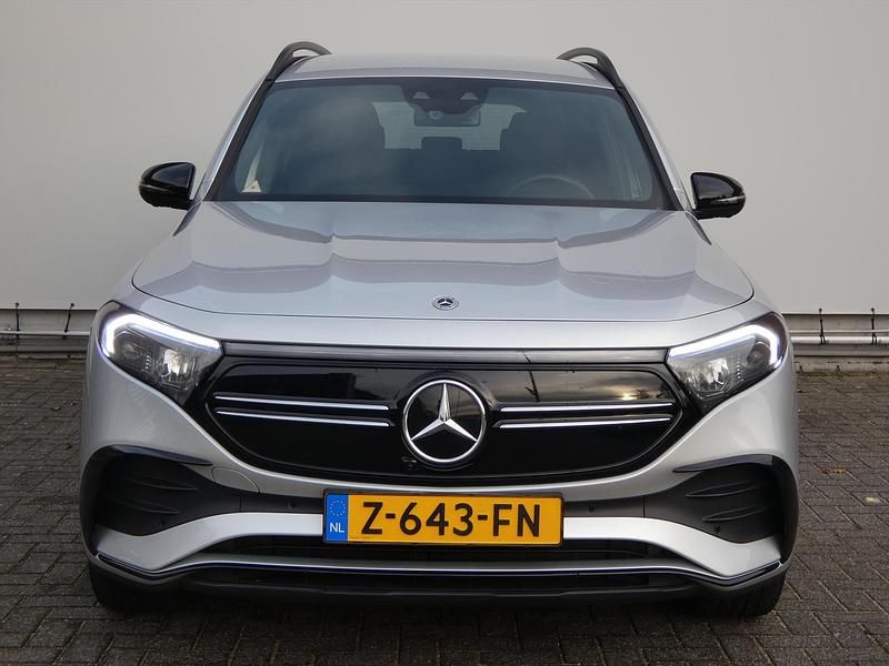 Occasion Mercedes EQB250+ Business 94 kW (129 PK) 2024 Grijs SUV