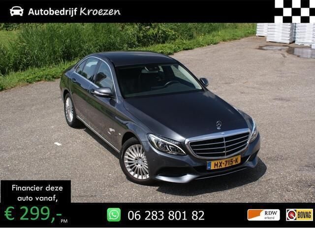 Grijs, metallic lak Gebruikt 2016 Mercedes C180 Ambition Sedan | € 18.450 (Goede deal) - Afbeelding 1/4