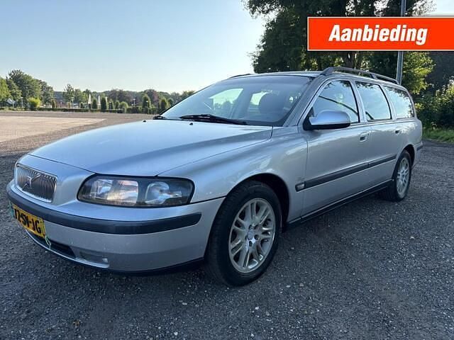 Grijs, andere lak Gebruikt 2001 Volvo V70 Stationwagen | € 1.350 (Eerlijke prijs) - Afbeelding 1/4