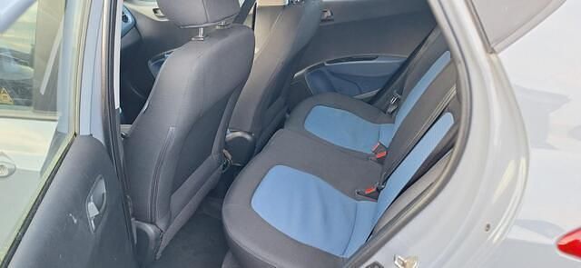 Grijs Occasion 2014 Hyundai i10 Comfort Hatchback | € 3.750 (Goede deal) - Afbeelding 1/4