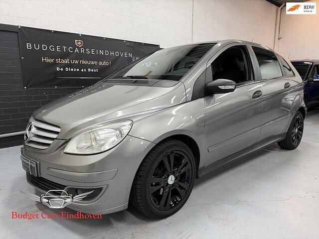 Grijs Occasion 2007 Mercedes B170 MPV | € 3.295 (Eerlijke prijs) - Afbeelding 1/4