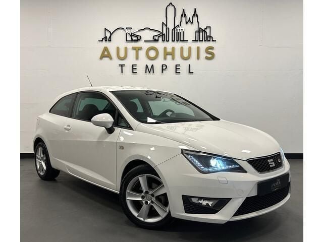 Wit Gebruikt 2014 Seat Ibiza FR Hatchback | € 6.690 (Eerlijke prijs) - Afbeelding 1/4