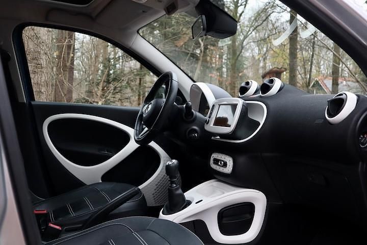 Occasion Smart ForFour Prime 90 PK (66 kW) 2015 Zilver Hatchback