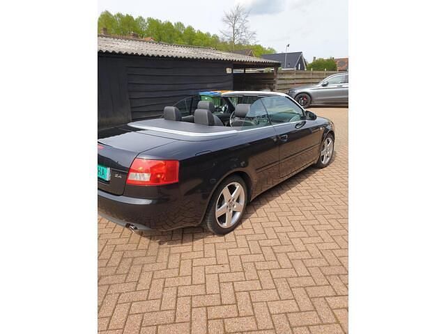Occasion Audi A4 Cabriolet 170 PK (125 kW) 2002 Zwart Cabriolet