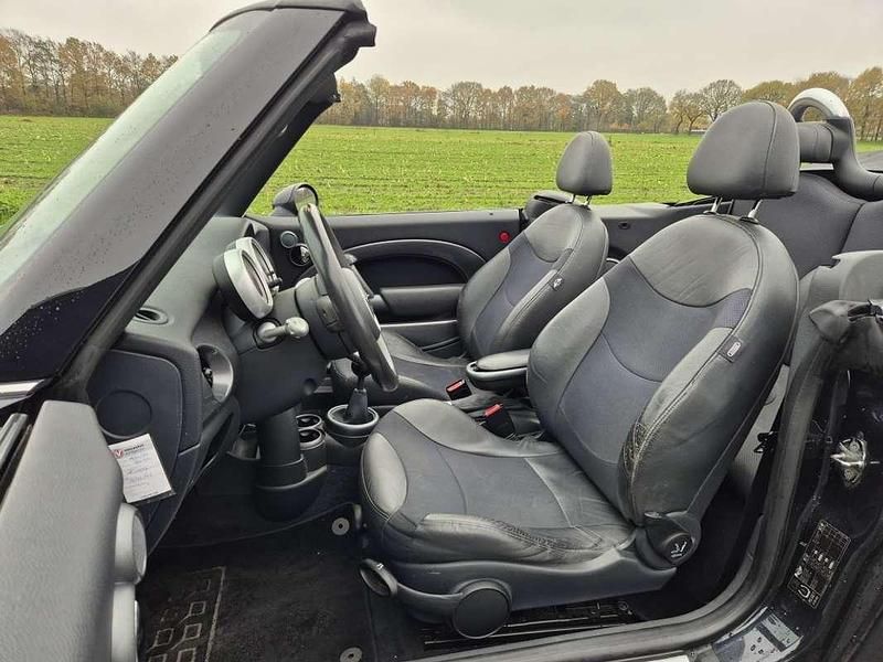 Occasion Mini Cooper Cabriolet Chili 116 PK (85 kW) 2008 Zwart (metallic) Cabriolet