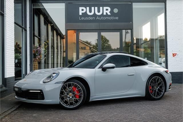Grijs Gebruikt 2022 Porsche 911 Carrera Sport Coupé | € 139.992 (Eerlijke prijs) - Afbeelding 1/4