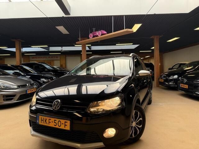 Zwart Occasion 2013 VW Polo Cross Hatchback | € 6.250 (Super prijs) - Afbeelding 1/4