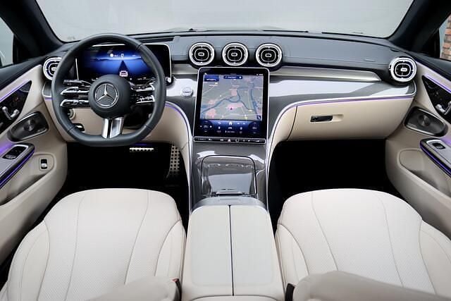 Occasion Mercedes CLE200 AMG line 204 PK (150 kW) 2024 Zwart Coupé