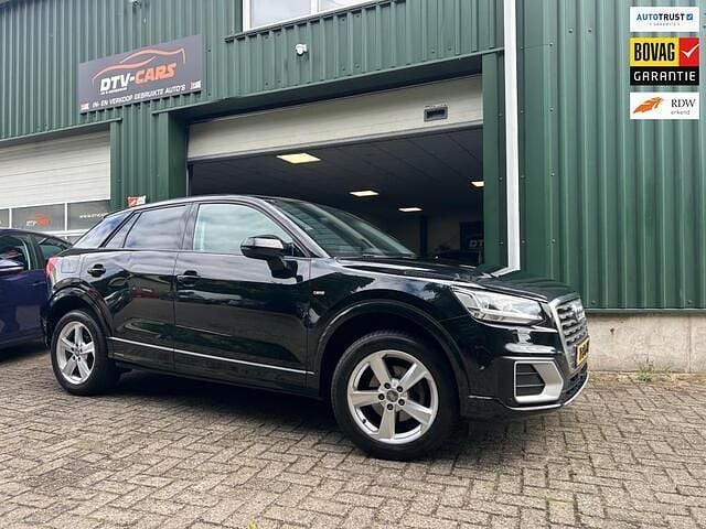 Zwart Gebruikt 2019 Audi Q2 S-Line SUV | € 21.795 (Super prijs) - Afbeelding 1/4