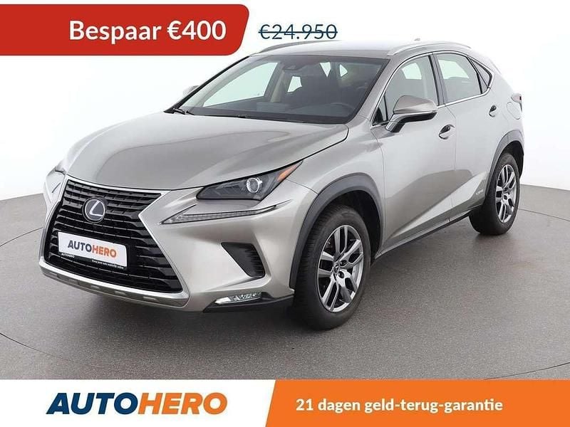Grijs Gebruikt 2018 Lexus NX300h Business Edition SUV | € 24.749 (Eerlijke prijs) - Afbeelding 1/3