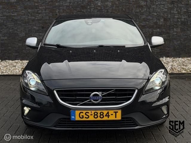 Occasion Volvo V40 R-Design 120 PK (88 kW) 2015 Zwart Hatchback