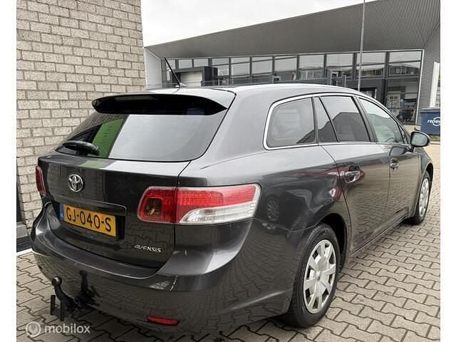 Occasion Toyota Avensis 147 PK (108 kW) 2009 Grijs Stationwagen