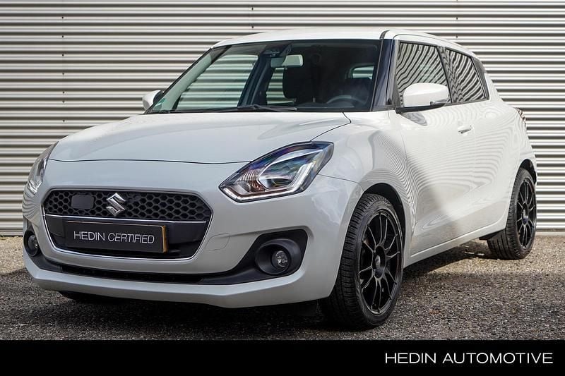 Wit Gebruikt 2019 Suzuki Swift Hatchback | € 13.945 (Eerlijke prijs) - Afbeelding 1/4