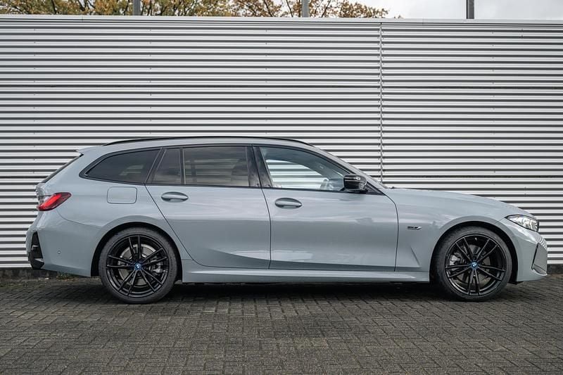 Occasion BMW 320e M Sport 204 PK (150 kW) 2022 Grijs Stationwagen