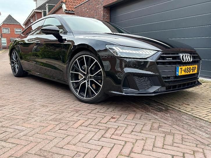 Zwart Occasion 2019 Audi A7 Proline Hatchback | € 38.000 (Eerlijke prijs) - Afbeelding 1/4