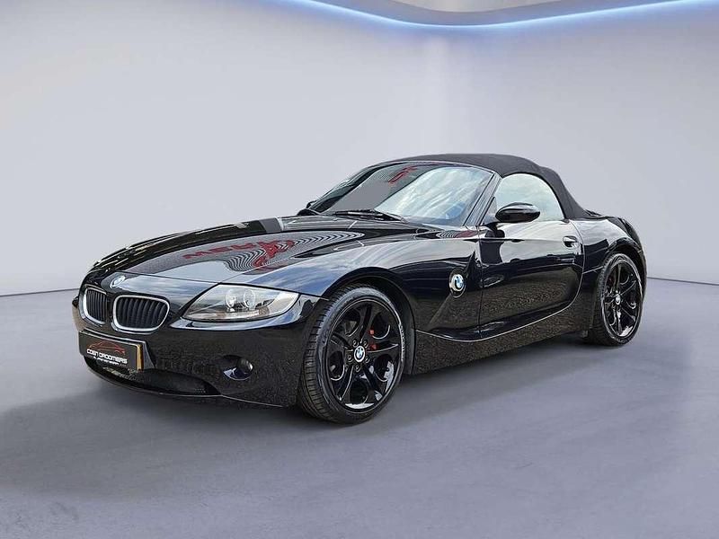 Zwart Gebruikt 2006 BMW Z4 Exclusive Cabriolet | € 11.950 (Eerlijke prijs) - Afbeelding 1/4