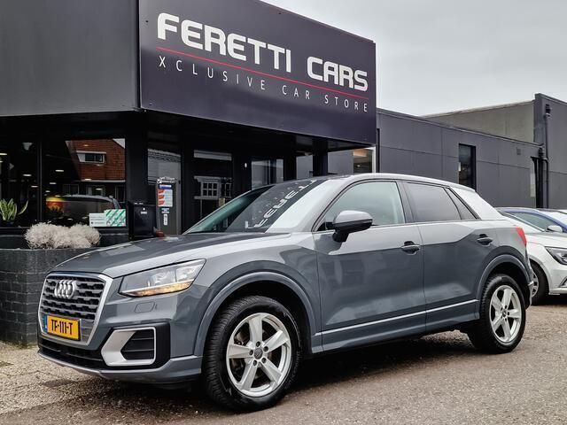 Grijs, metallic lak Gebruikt 2018 Audi Q2 Sport SUV | € 19.900 (Eerlijke prijs) - Afbeelding 1/4