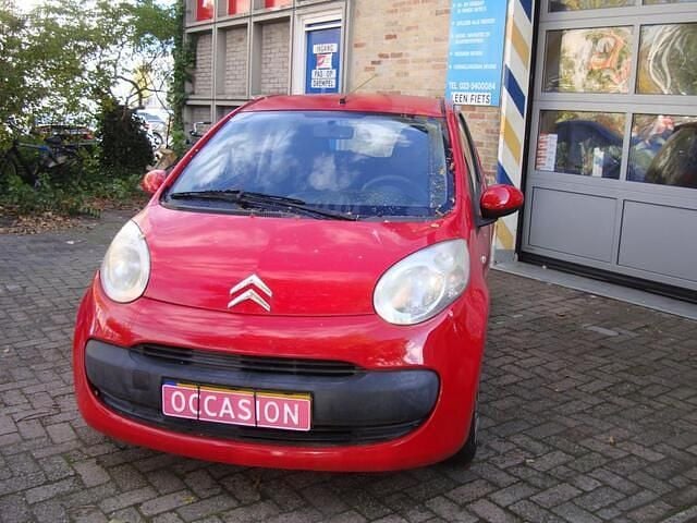 Rood Gebruikt 2008 Citroën C1 Hatchback | € 1.650 (Goede deal) - Afbeelding 1/4
