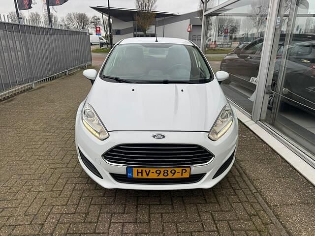 Occasion Ford Fiesta Style 67 PK (49 kW) 2016 Wit (metallic) Hatchback