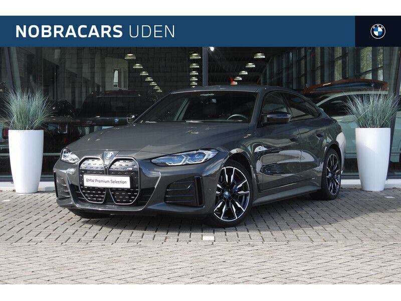 Dravitgrau Gebruikt 2022 BMW i4 Executive Sedan | € 49.950 (Eerlijke prijs) - Afbeelding 1/4