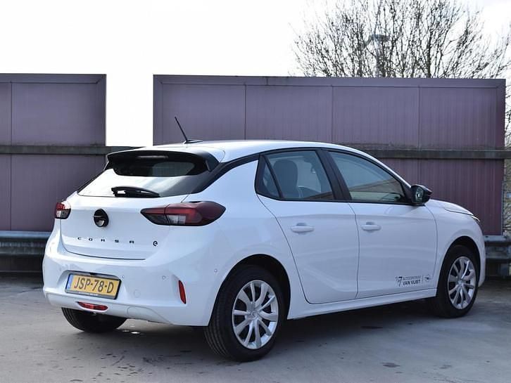Nieuw Opel Corsa-e Business Edition 114 kW (156 PK) 2025 Wit Hatchback