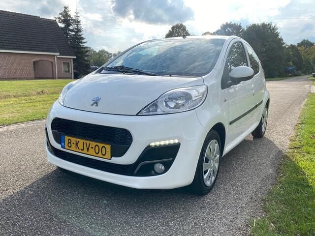 Occasion Peugeot 107 Active 68 PK (50 kW) 2013 Wit Hatchback