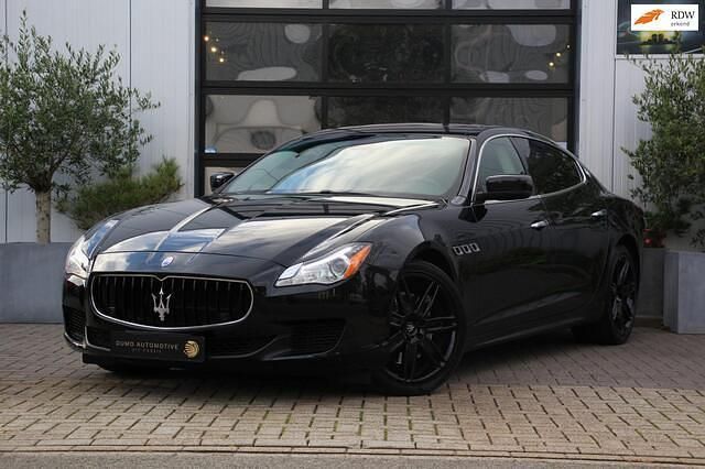 Zwart Gebruikt 2013 Maserati Quattroporte Sedan | € 30.875 - Afbeelding 1/4