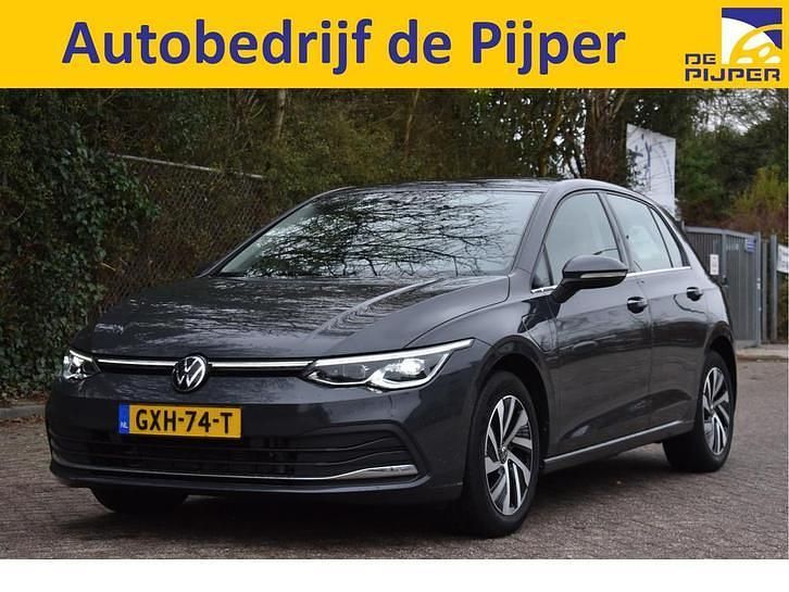 Occasion 2021 VW e-Golf Style Hatchback | € 19.950 (Super prijs) - Afbeelding 1/3