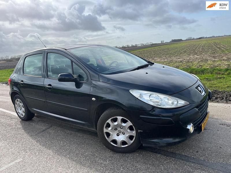 Occasion Peugeot 307 88 PK (64 kW) 2006 Zwart Hatchback