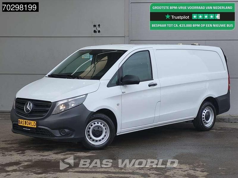 Wit Gebruikt 2021 Mercedes Vito Van | € 20.950 (Eerlijke prijs) - Afbeelding 1/3