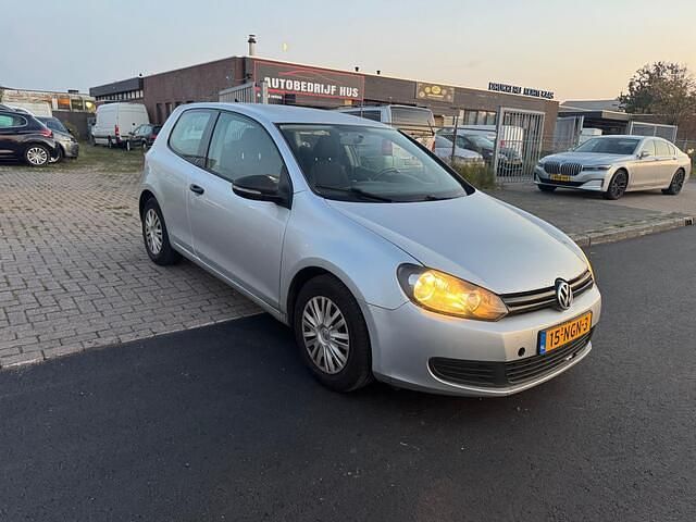 Grijs Occasion 2010 VW Golf VI Hatchback | € 2.650 (Eerlijke prijs) - Afbeelding 1/4