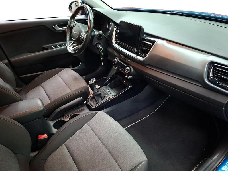 Occasion Kia Stonic 101 PK (74 kW) 2023 Blauw SUV