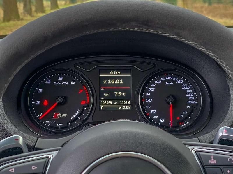 Occasion Audi RS3 Comfort 400 PK (294 kW) 2015 Grijs Sedan