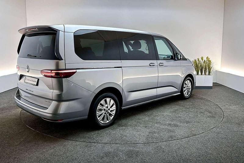 Occasion VW Multivan Life 218 PK (160 kW) 2024 Mono silver metallic Van