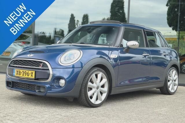 Blauw Gebruikt 2015 Mini Cooper S Business Hatchback | € 12.950 (Super prijs) - Afbeelding 1/4