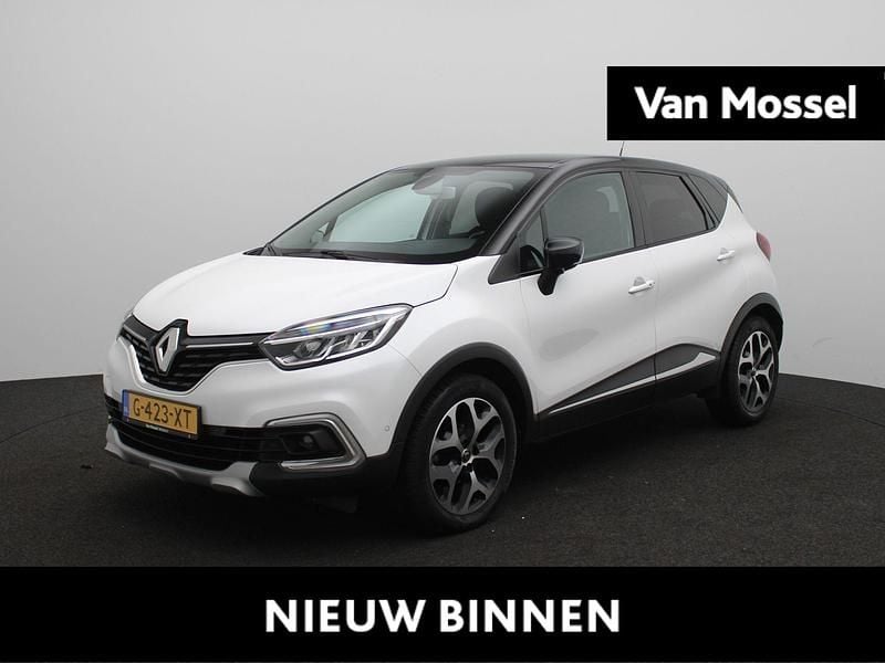 Twotone blanc nacré / noir etoilé Gebruikt 2019 Renault Captur Intens SUV | € 13.940 (Eerlijke prijs) - Afbeelding 1/4