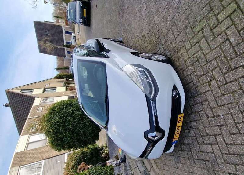 Gebruikt 2013 Renault Clio IV Initiale Paris Hatchback | € 5.950 (Eerlijke prijs) - Afbeelding 1/4