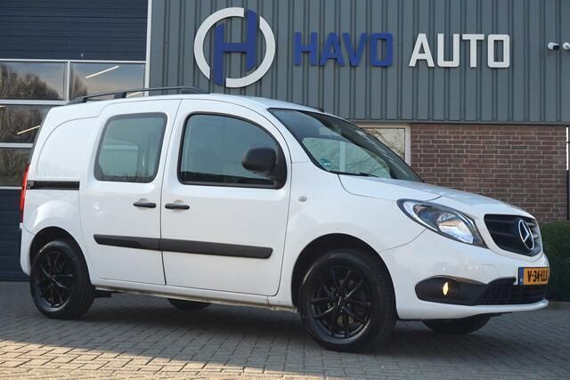 Wit Gebruikt 2018 Mercedes Citan 112 Van | € 13.950 (Goede deal) - Afbeelding 1/4