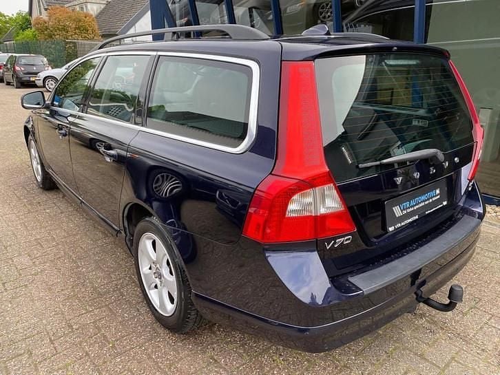 Occasion Volvo V70 Momentum 230 PK (169 kW) 2009 Blauw (metallic) Stationwagen