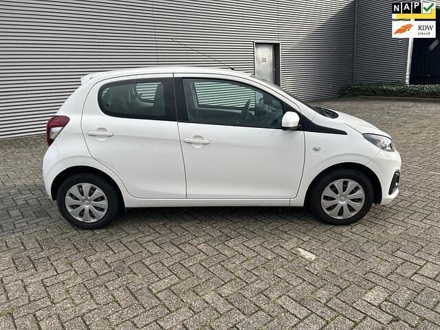 Wit Gebruikt 2018 Peugeot 108 Active Hatchback | € 7.350 (Super prijs) - Afbeelding 1/4