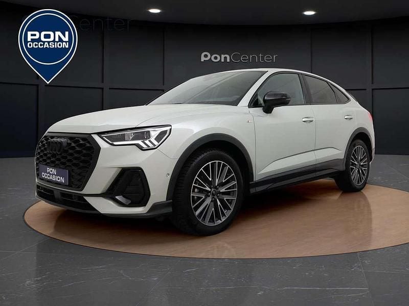 Grijs Occasion 2025 Audi Q3 Sportback Competition SUV | € 48.450 (Goede deal) - Afbeelding 1/3